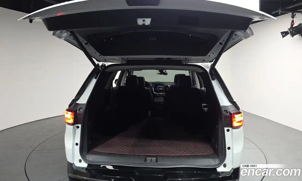 Chevrolet Traverse 2021 3.6 Автомат в Москве № 1232306, фото 19