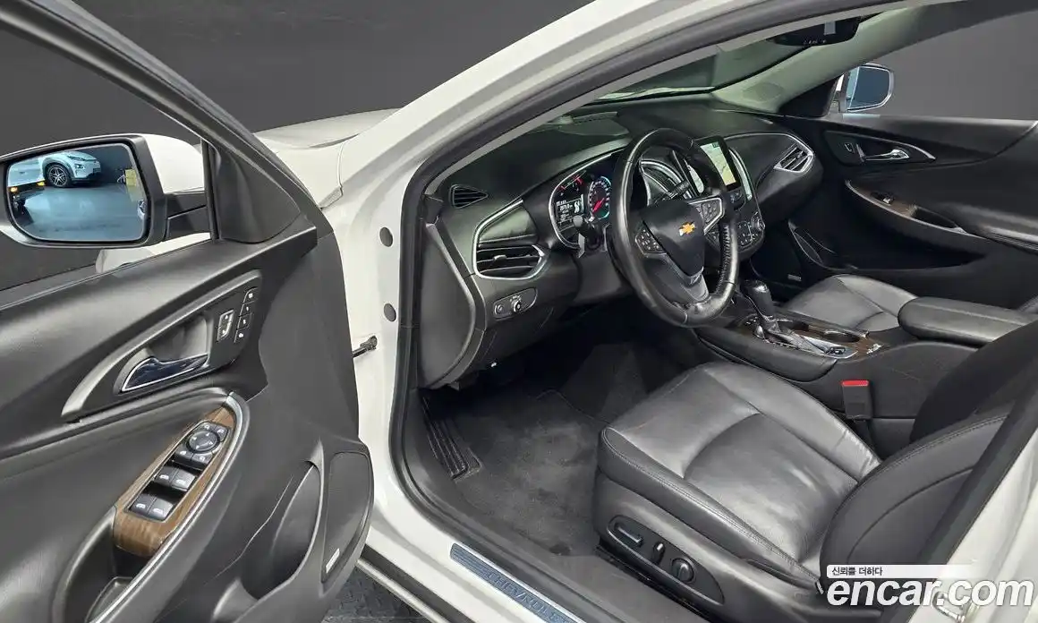 Chevrolet Malibu 2018 2.0 Автомат в Москве № 1232343, фото 11