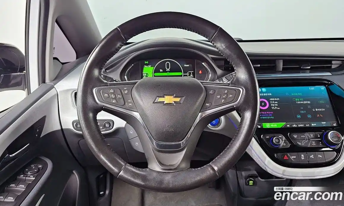 Chevrolet Bolt EV 2019 0.2 Автомат в Москве № 1232406, фото 15