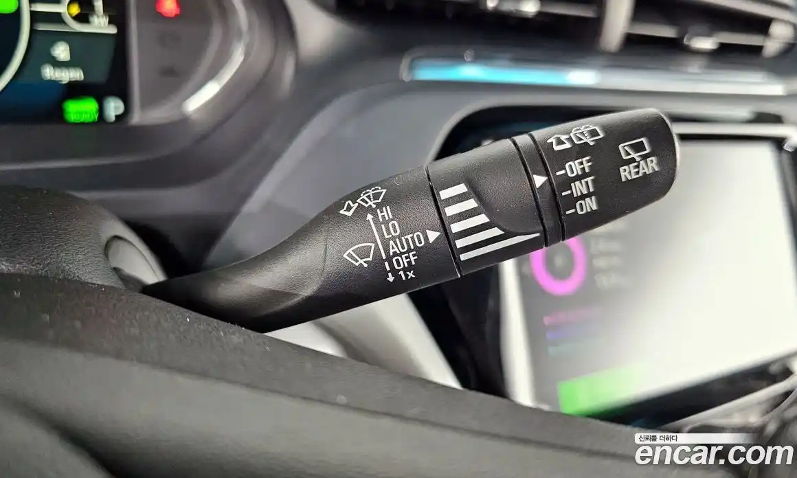 Chevrolet Bolt EV 2019 0.2 Автомат в Москве № 1232406, фото 16