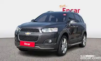 Chevrolet Captiva 2WD LT Premium