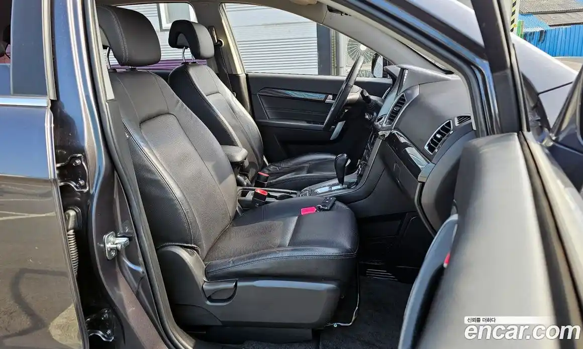 Chevrolet Captiva 2013 2.0 Автомат в Москве № 1232407, фото 11