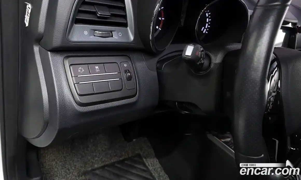 SsangYong TIBOLI 2018 1.6 гидро в Москве № 1232750, фото 17