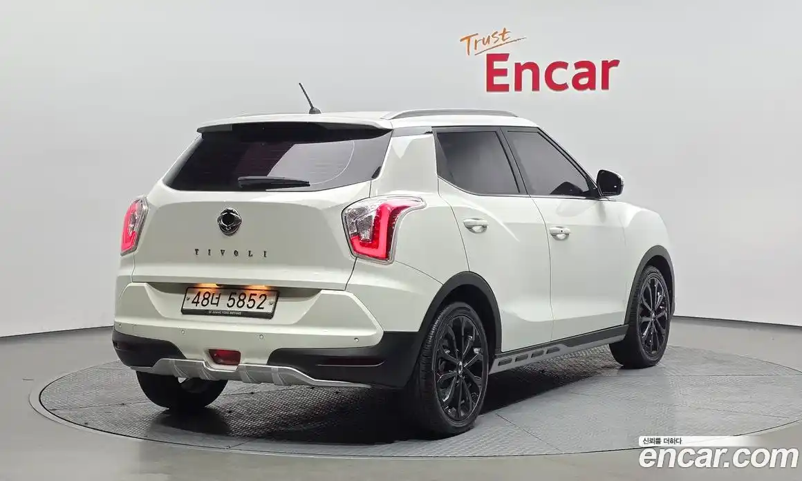 SsangYong TIBOLI 2018 1.6 гидро в Москве № 1232750, фото 2