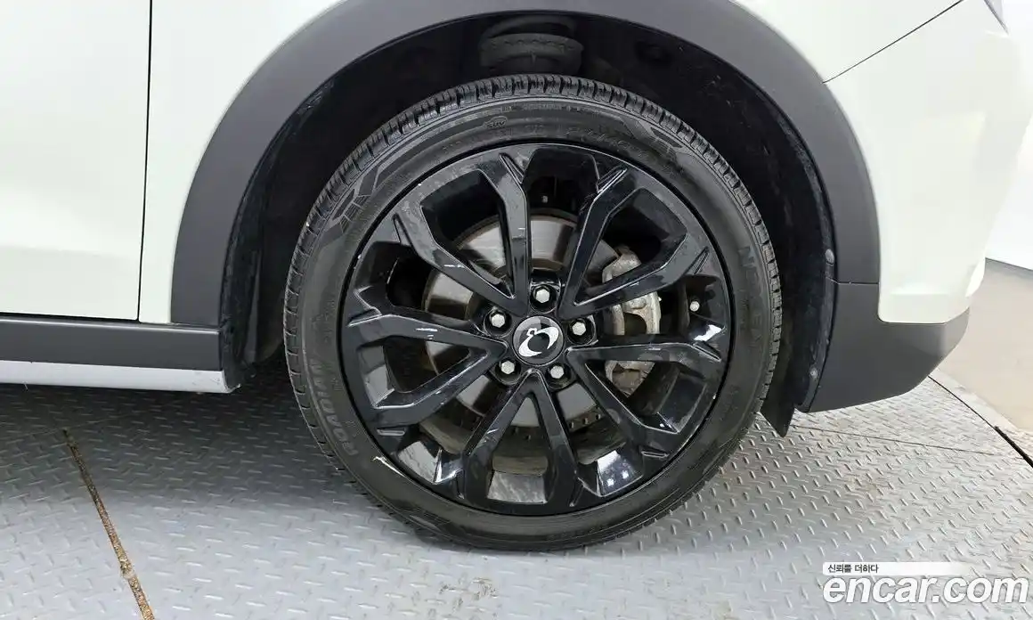 SsangYong TIBOLI 2018 1.6 гидро в Москве № 1232750, фото 5