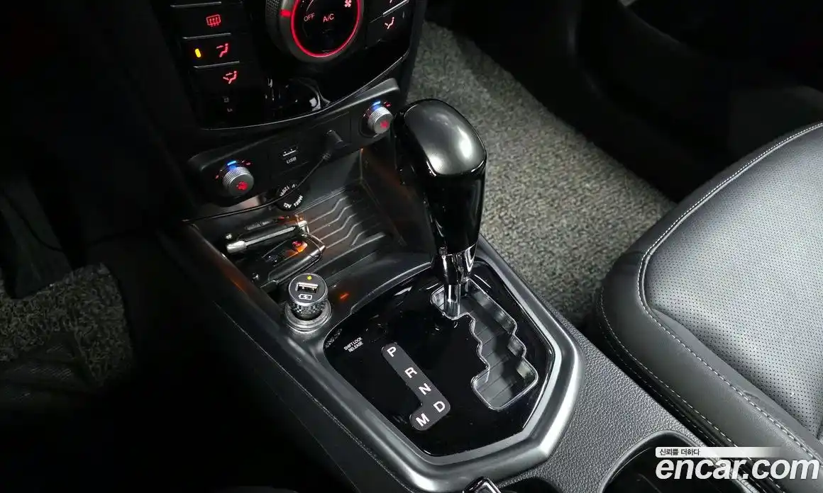 SsangYong TIBOLI 2018 1.6 гидро в Москве № 1232750, фото 9