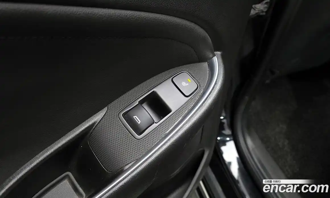 Chevrolet Malibu 2020 2.0 Автомат в Москве № 1232807, фото 19