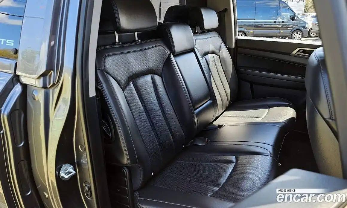 SsangYong Rexton 2018 2.2 Автомат в Москве № 1232868, фото 13