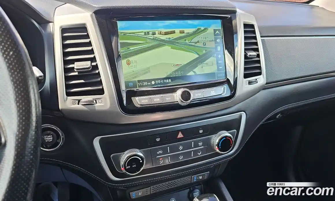 SsangYong Rexton 2018 2.2 Автомат в Москве № 1232868, фото 17