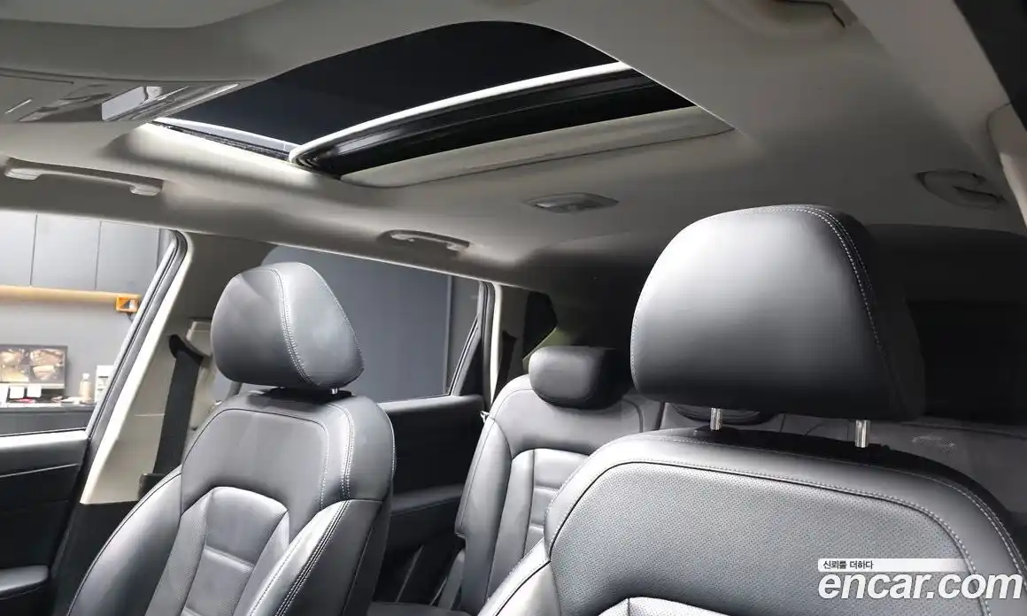 SsangYong Rexton 2017 2.2 Автомат в Москве № 1233003, фото 18