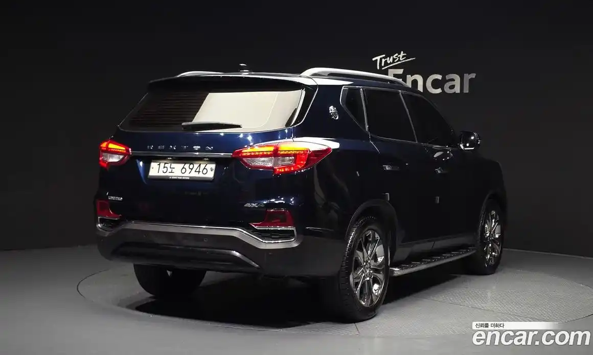 SsangYong Rexton 2017 2.2 Автомат в Москве № 1233003, фото 2