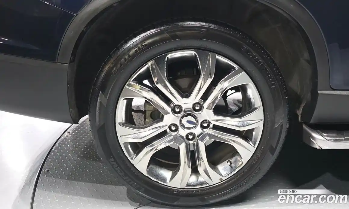 SsangYong Rexton 2017 2.2 Автомат в Москве № 1233003, фото 5