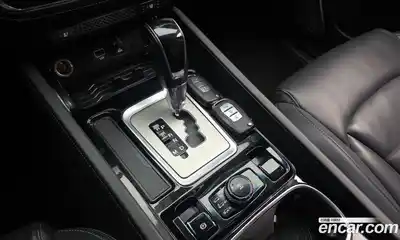 SsangYong Rexton 2017 2.2 Автомат в Москве № 1233003, миниатюра 9