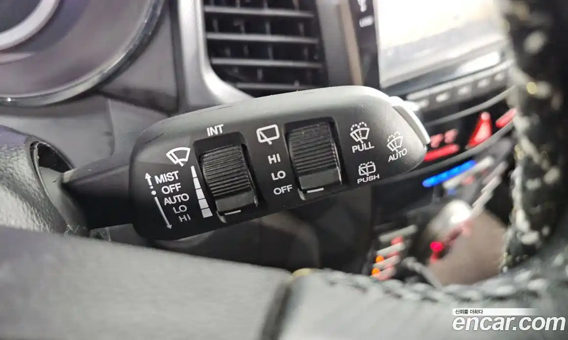 SsangYong TIBOLI 2017 1.6 гидро в Москве № 1233004, фото 15
