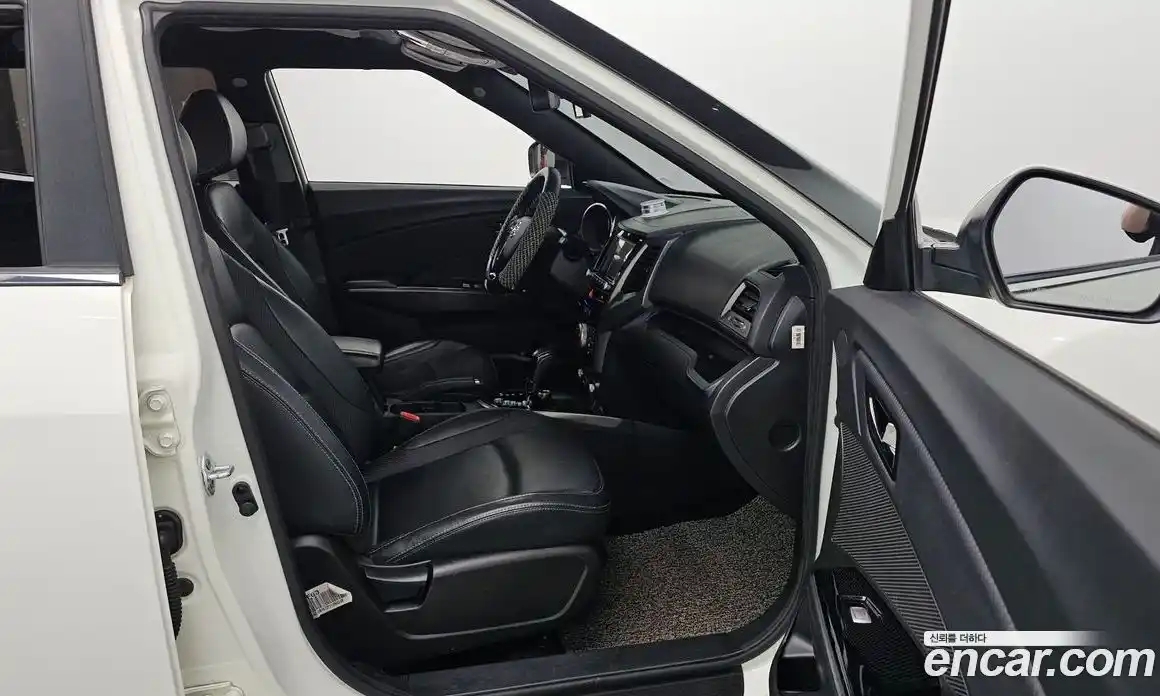 SsangYong TIBOLI 2017 1.6 гидро в Москве № 1233004, фото 18