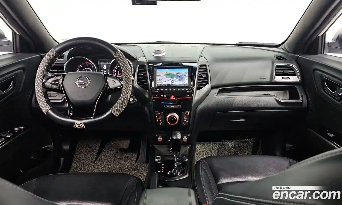 SsangYong TIBOLI 2017 1.6 гидро в Москве № 1233004, фото 7