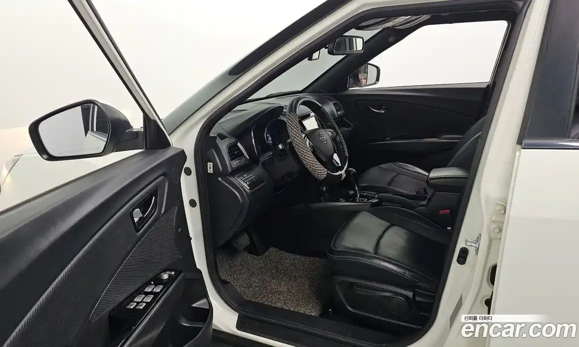 SsangYong TIBOLI 2017 1.6 гидро в Москве № 1233004, фото 10