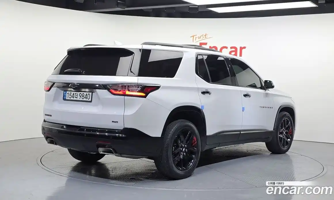 Chevrolet Traverse 2021 3.6 Автомат в Москве № 1233228, фото 2