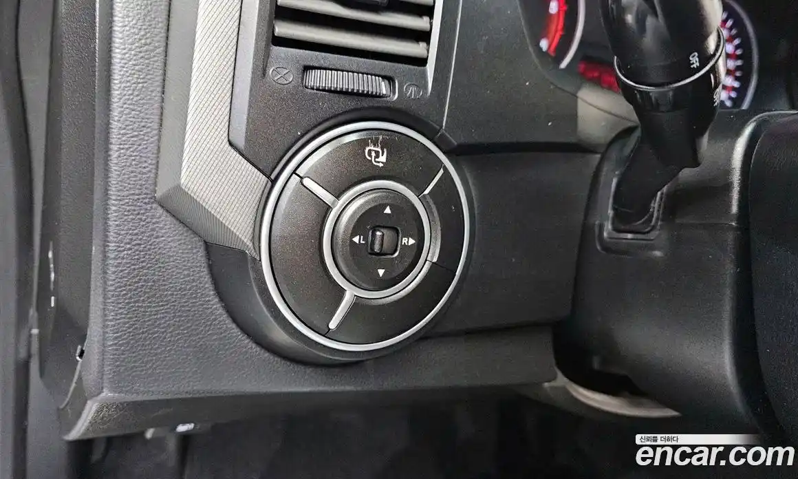 SsangYong Korando 2012 2.0 гидро в Москве № 1233229, фото 17