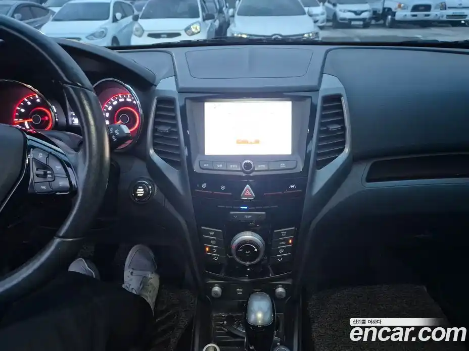 SsangYong TIBOLI 2017 1.6 гидро в Москве № 1233312, фото 9