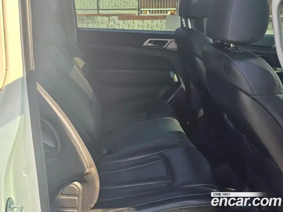 SsangYong Rexton 2019 2.2 Автомат в Москве № 1233343, фото 12