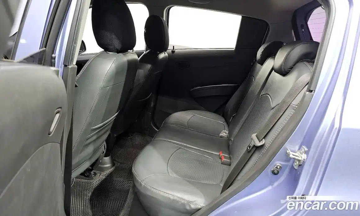 Chevrolet Spark 2013 1.0 гидро в Москве № 1233619, фото 12
