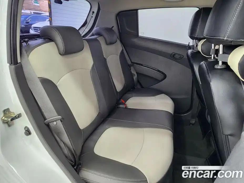 Chevrolet Spark 2012 1.0 гидро в Москве № 1233643, фото 15