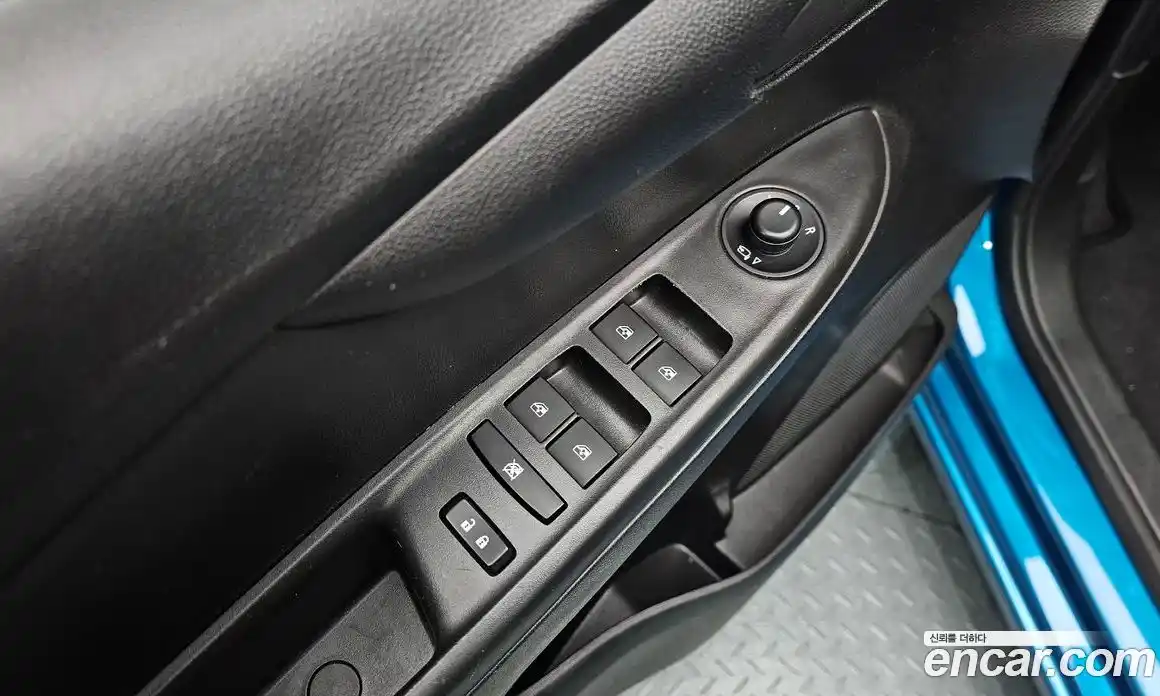 Chevrolet Spark 2019 1.0 гидро в Москве, фото 12
