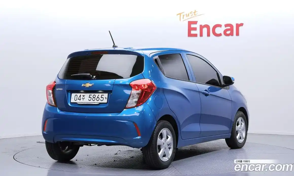 Chevrolet Spark 2019 1.0 гидро в Москве, фото 2