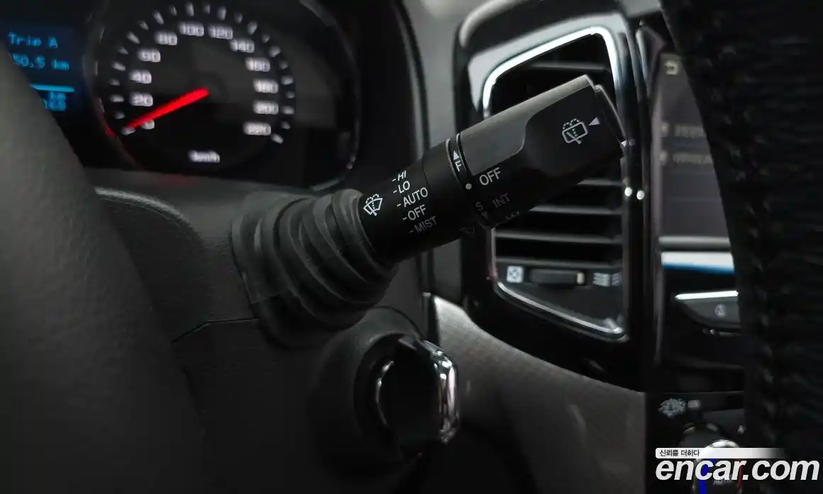 Chevrolet Captiva 2016 2.0 Автомат в Москве № 1233843, фото 16