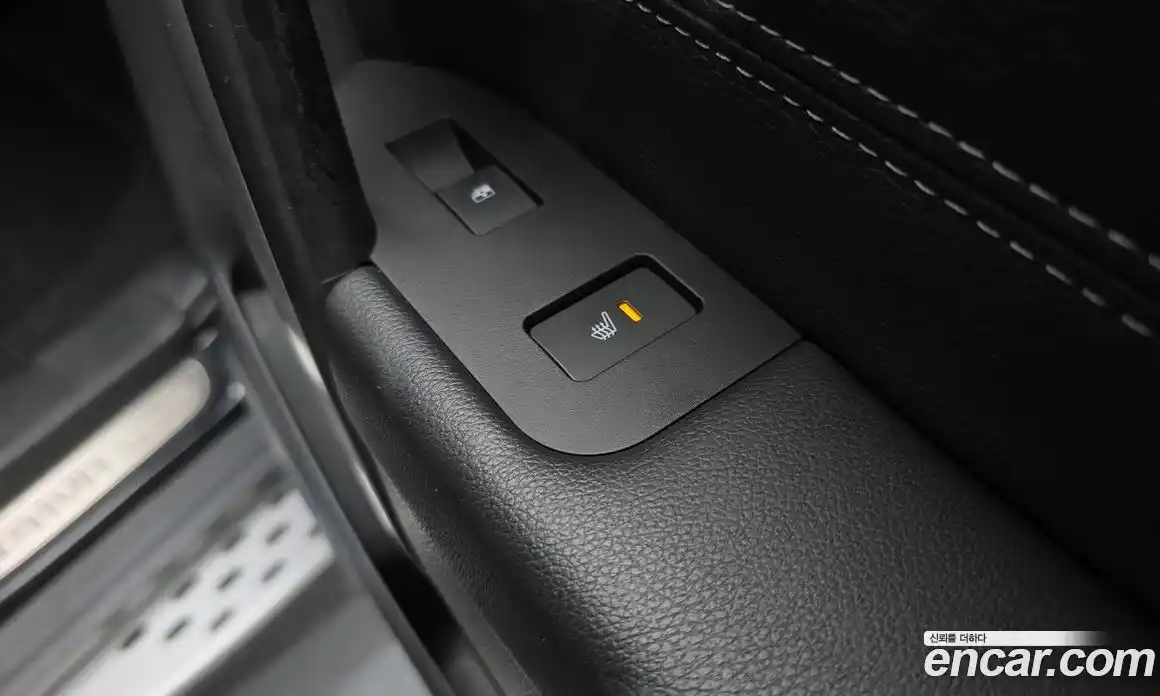 Chevrolet Captiva 2016 2.0 Автомат в Москве № 1233843, фото 18