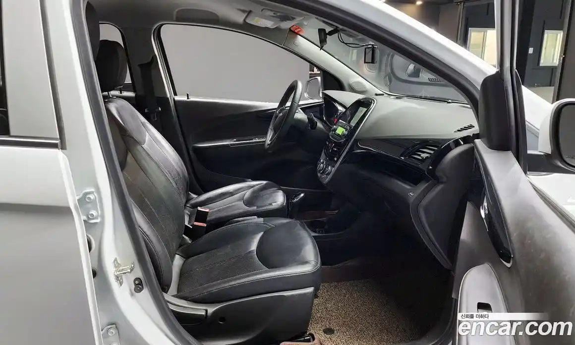 Chevrolet Spark 2016 1.0 гидро в Москве, фото 10
