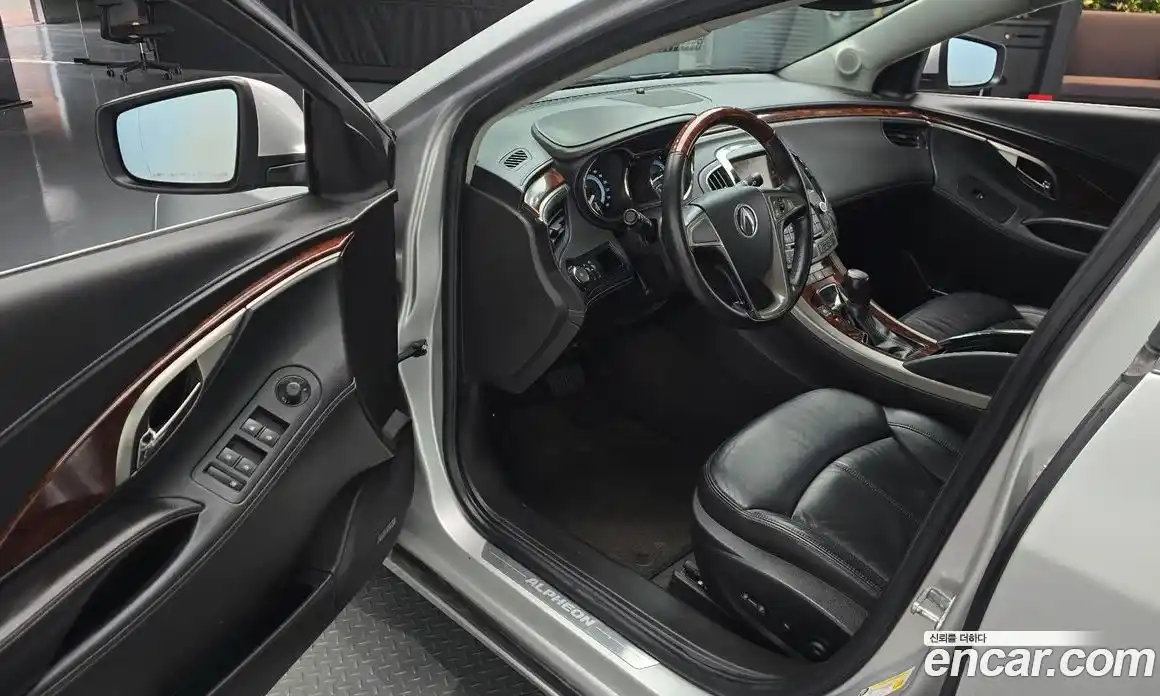 Chevrolet Alpheon 2011 2.4 Автомат в Москве № 1234024, фото 11