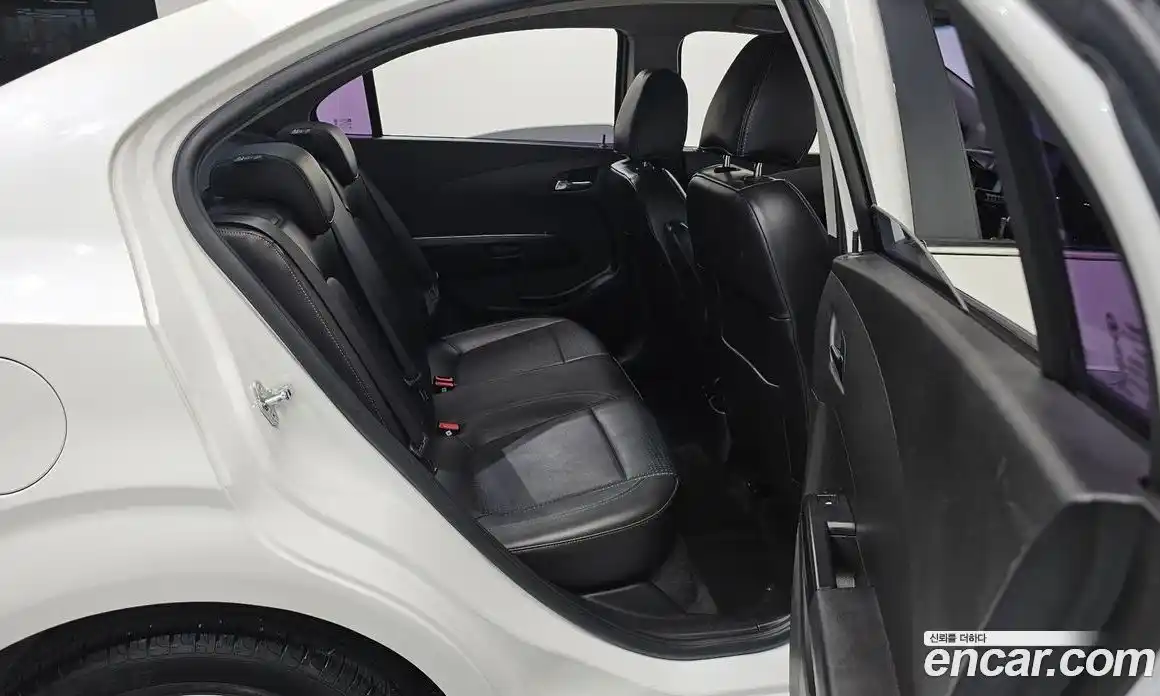 Chevrolet Aveo 2015 1.4 Автомат в Москве № 1234092, фото 12