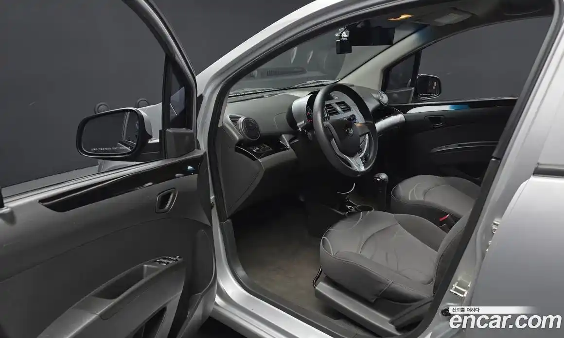 Chevrolet Matiz 2010 1.0 Автомат в Москве № 1234114, фото 10