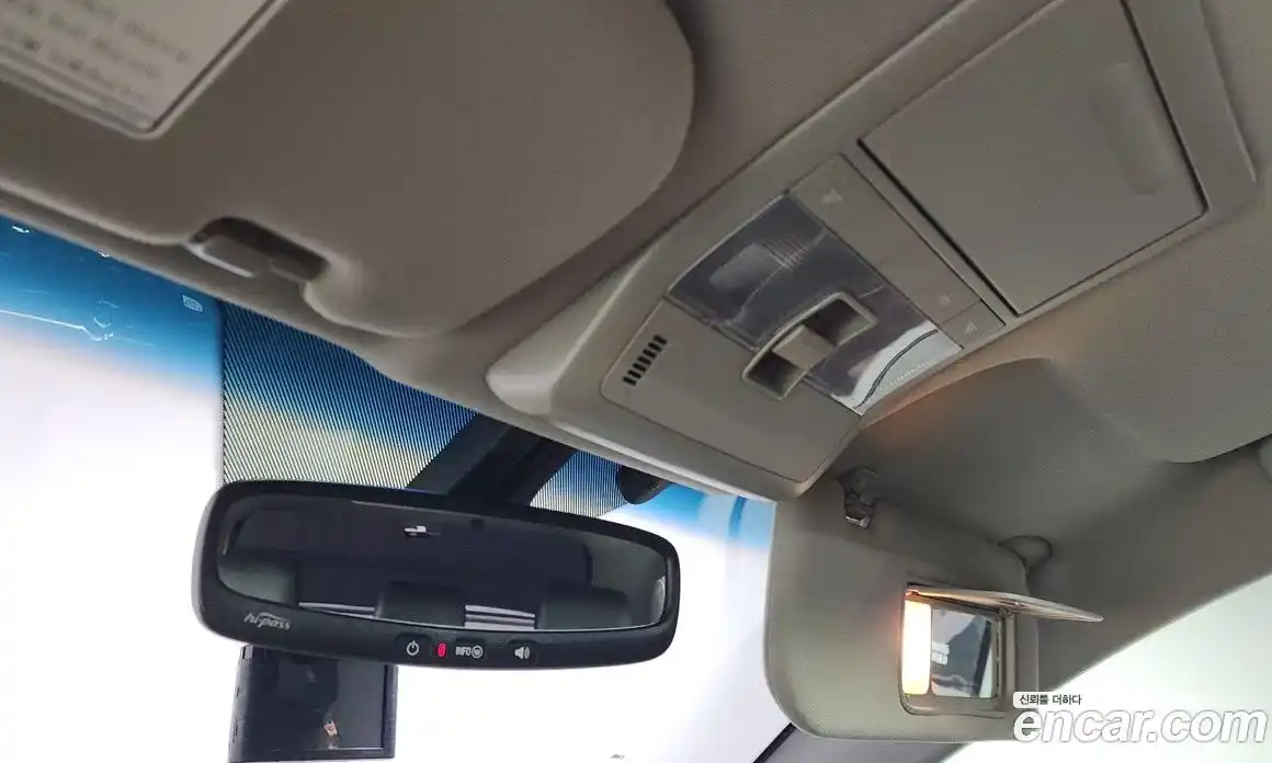 Chevrolet Captiva 2018 2.0 Автомат в Москве № 1234126, фото 17