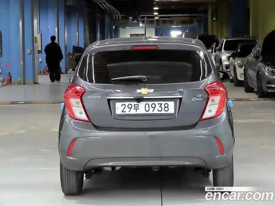 Chevrolet Spark 2015 1.0 гидро в Москве № 1234167, фото 4