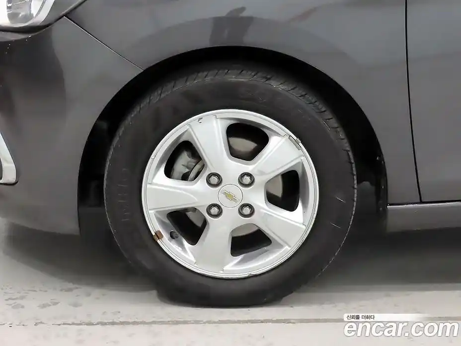 Chevrolet Spark 2015 1.0 гидро в Москве № 1234167, фото 5