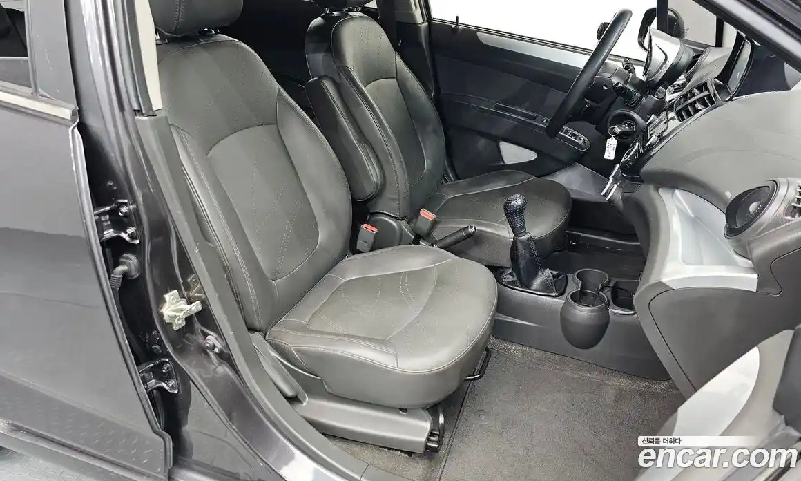 Chevrolet Spark 2014 1.0 механика в Москве № 1234772, фото 10