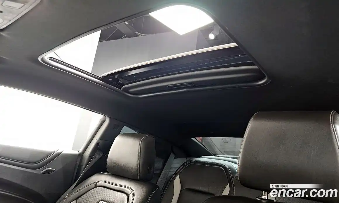 Chevrolet Camaro 2018 6.2 Автомат в Москве № 1234779, фото 19