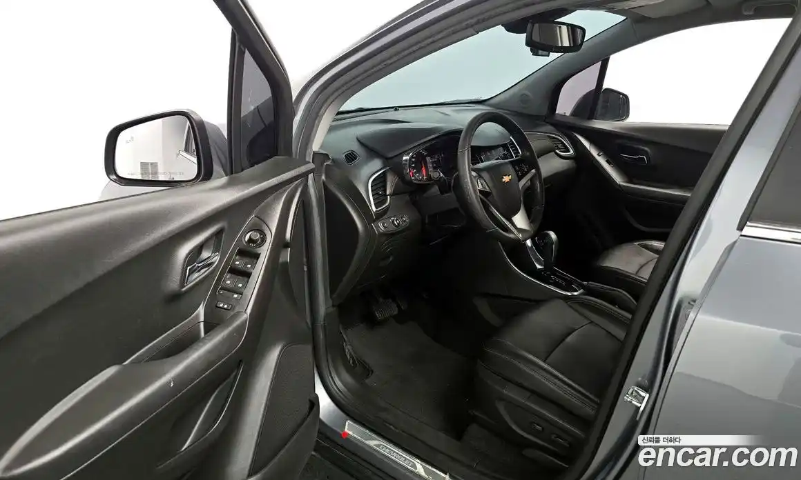 Chevrolet Trax 2018 1.4 гидро в Москве № 1234840, фото 11