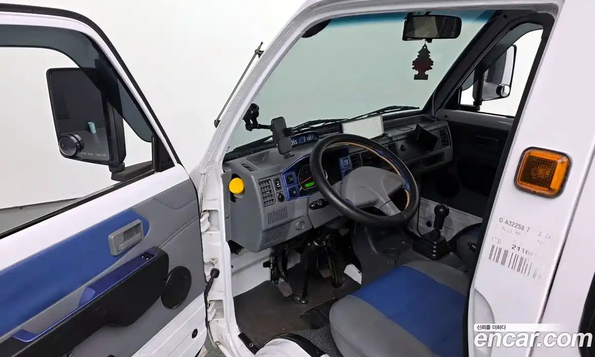 Chevrolet Damas 2021 0.8 Механическая в Москве № 1234861, фото 11