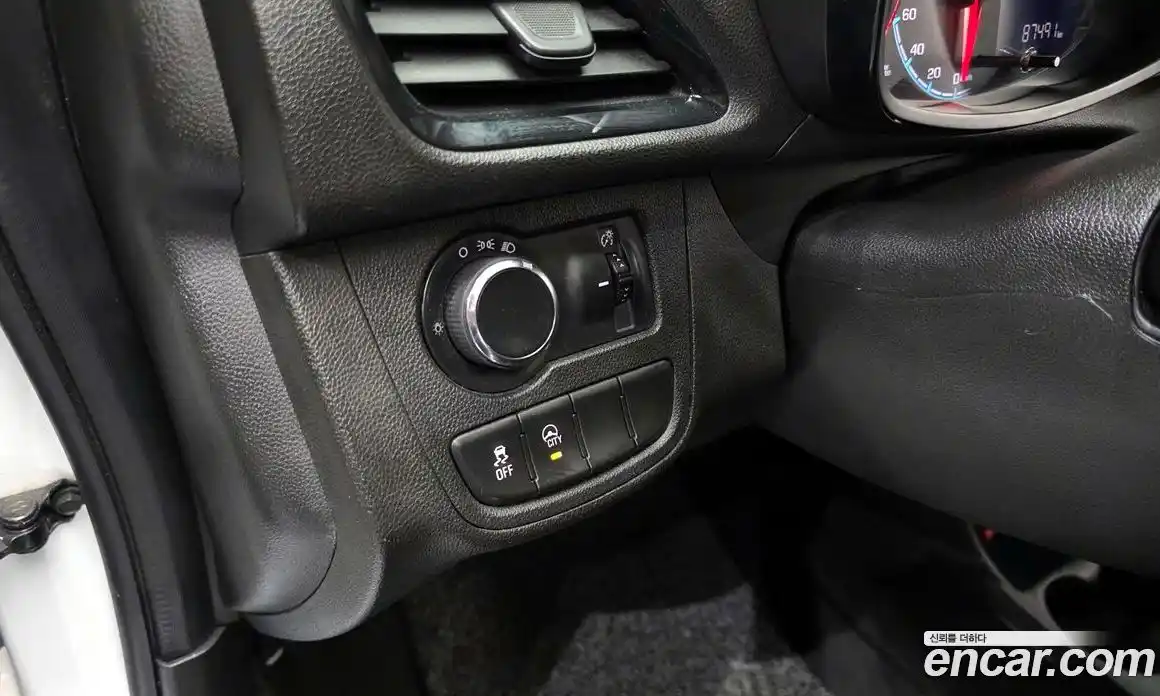 Chevrolet Spark 2017 1.0 гидро в Москве, фото 17