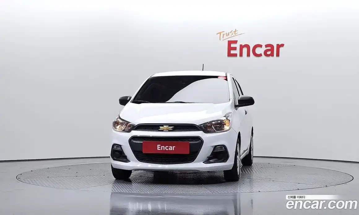 Chevrolet Spark 2017 1.0 гидро в Москве, фото 3