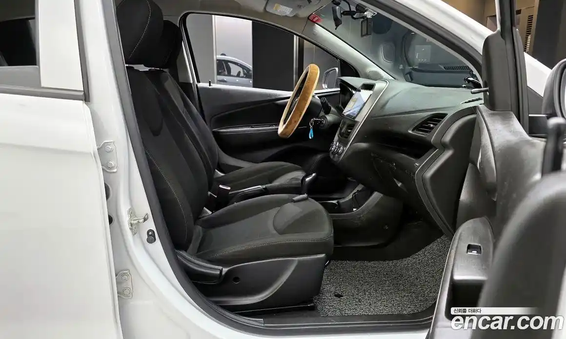 Chevrolet Spark 2017 1.0 гидро в Москве, фото 10