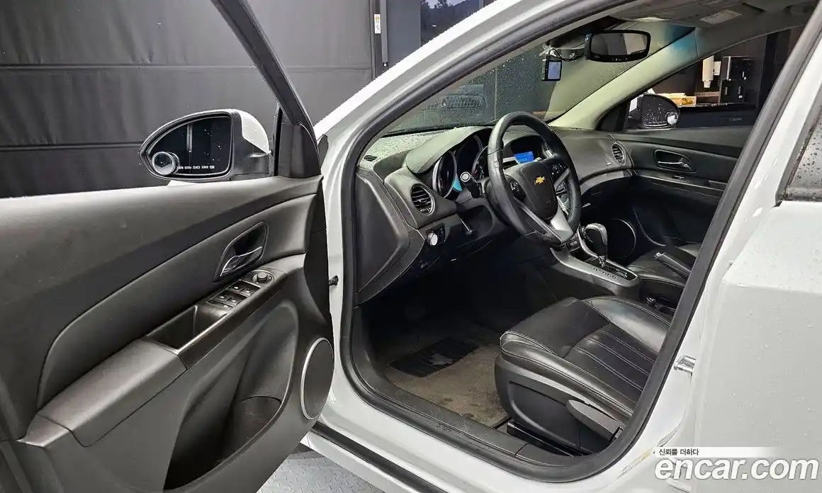 Chevrolet Cruze 2011 1.8 гидро в Москве № 1234934, фото 10