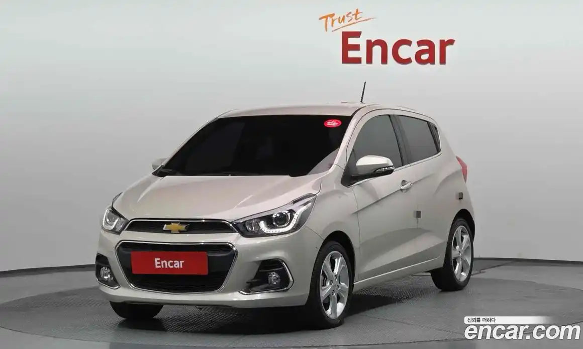 Chevrolet Spark 2017 1.0 гидро в Москве № 1234952, фото 1