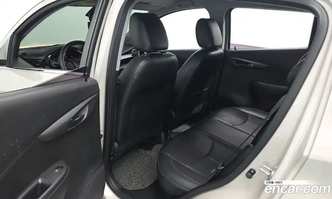 Chevrolet Spark 2017 1.0 гидро в Москве № 1234952, фото 11