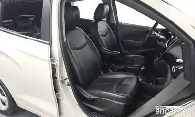 Chevrolet Spark 2017 1.0 гидро в Москве № 1234952, миниатюра 12