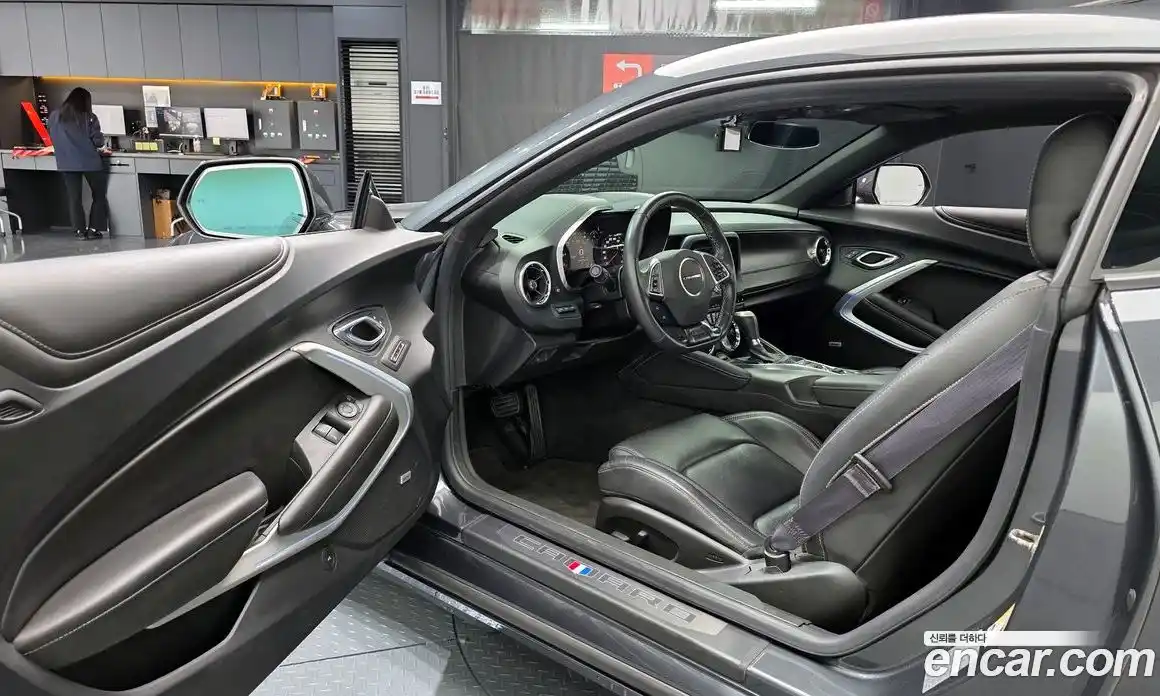 Chevrolet Camaro 2017 6.2 Автомат в Москве № 1234957, фото 11